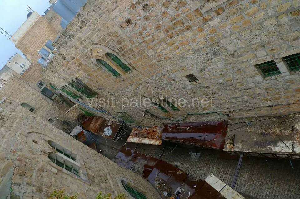 ヘブロン 旧市街住宅の屋上からの様子