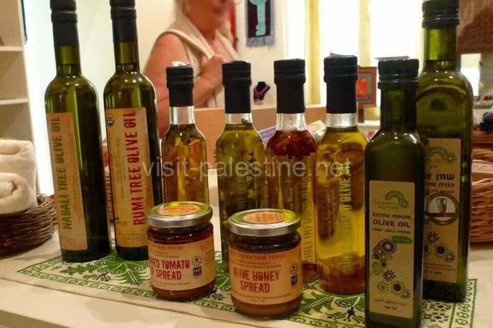 エルサレム SUMBULAで販売されているオリーブオイル